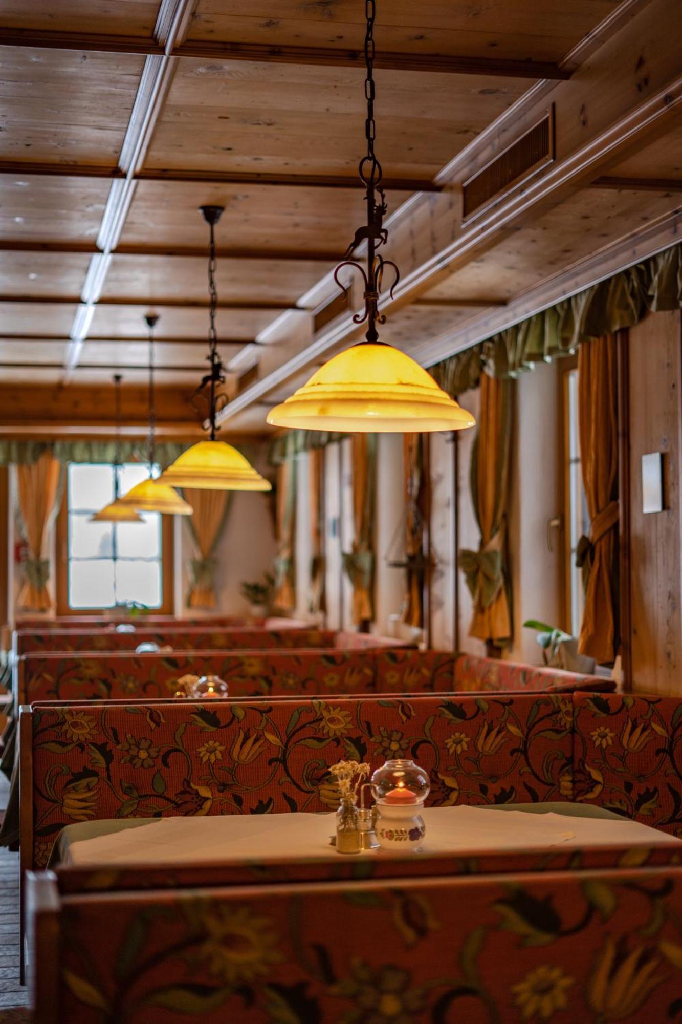 Gasthof Zwieselstein Solden Bagian luar foto