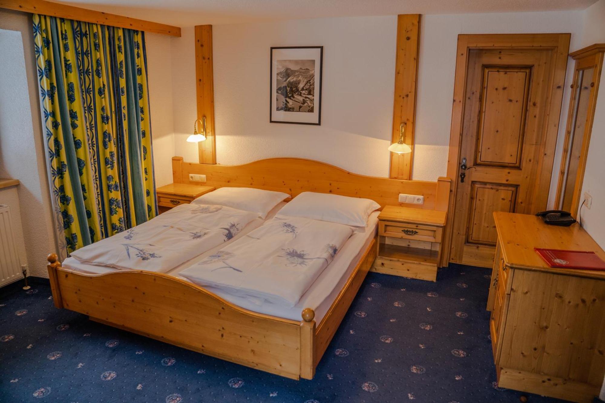 Gasthof Zwieselstein Solden Bagian luar foto